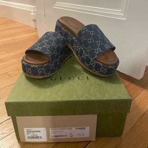Gucci Denim Sandals - New